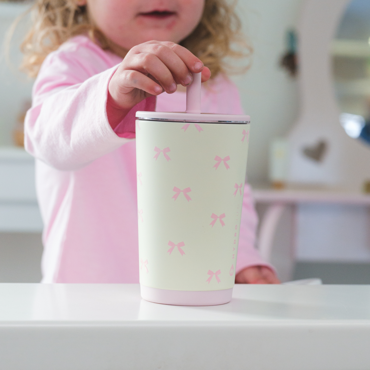 bows-14oz-415ml-t9 EverydayTumbler-Bows-WPI_1.png
